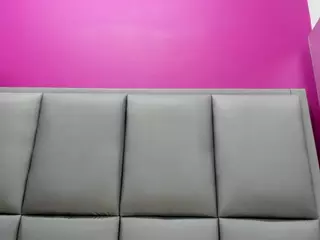 JESSY-CORTES's Live Sex Cam Show