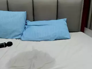 JESSY-CORTES's Live Sex Cam Show