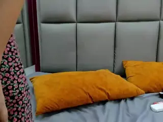 JESSY-CORTES's Live Sex Cam Show