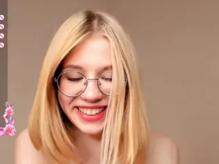 Doris's Live Sex Cam Show