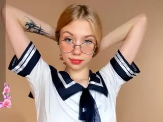 Doris's Live Sex Cam Show