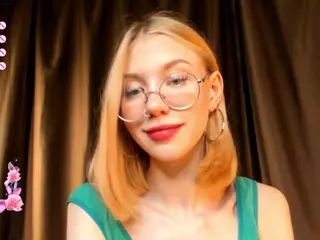 Doris's Live Sex Cam Show