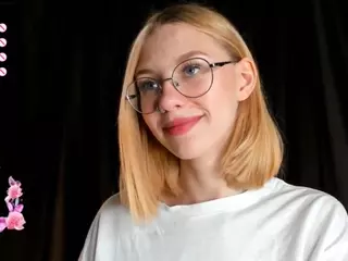 Doris's Live Sex Cam Show
