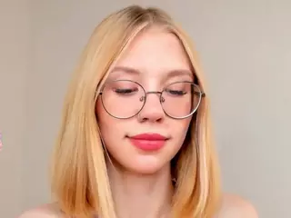 Doris's Live Sex Cam Show