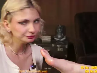EsmeBready's Live Sex Cam Show