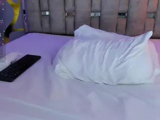 OliviaHalley's Live Sex Cam Show