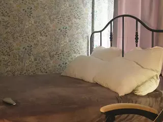 TaiteHails's Live Sex Cam Show
