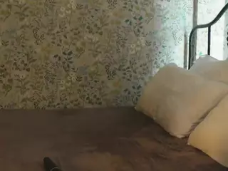 TaiteHails's Live Sex Cam Show