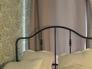 TaiteHails's Live Sex Cam Show