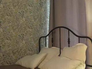 TaiteHails's Live Sex Cam Show
