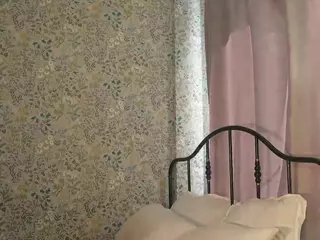 TaiteHails's Live Sex Cam Show