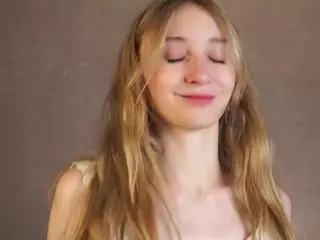 ElviaDunkum's Live Sex Cam Show