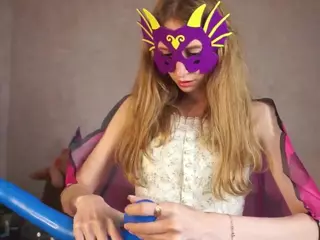 ElviaDunkum's Live Sex Cam Show