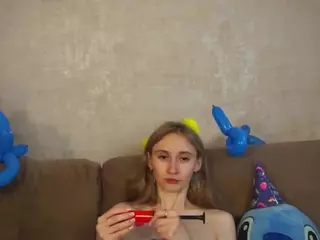 ElviaDunkum's Live Sex Cam Show
