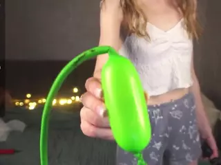 ElviaDunkum's Live Sex Cam Show