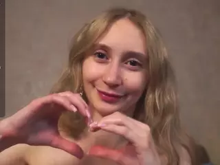 ElviaDunkum's Live Sex Cam Show