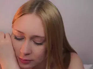 ElwynaHeckler's Live Sex Cam Show