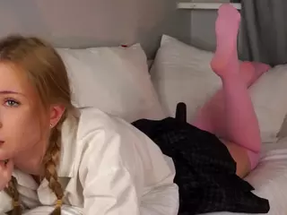 ElwynaHeckler's Live Sex Cam Show