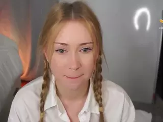 ElwynaHeckler's Live Sex Cam Show
