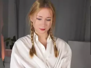 ElwynaHeckler's Live Sex Cam Show