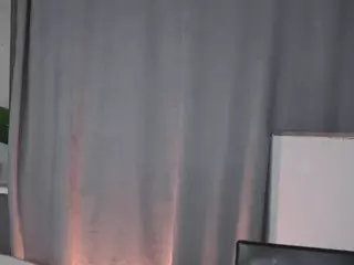 ElwynaHeckler's Live Sex Cam Show