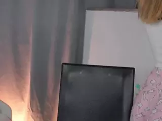 ElwynaHeckler's Live Sex Cam Show