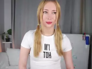 ElwynaHeckler's Live Sex Cam Show