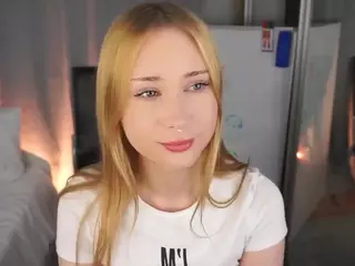ElwynaHeckler's Live Sex Cam Show