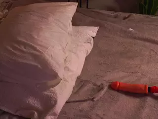 GarynBayse's Live Sex Cam Show