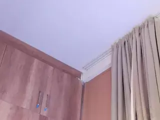 GarynBayse's Live Sex Cam Show