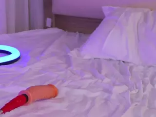 GarynBayse's Live Sex Cam Show