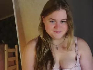 LynBoone's Live Sex Cam Show