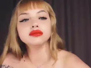 OctaviaHearing's Live Sex Cam Show