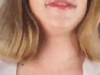 OctaviaHearing's Live Sex Cam Show