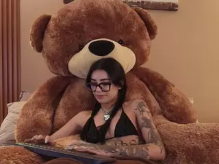 MAGIC-SCARLET's Live Sex Cam Show