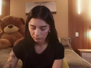 MAGIC-SCARLET's Live Sex Cam Show