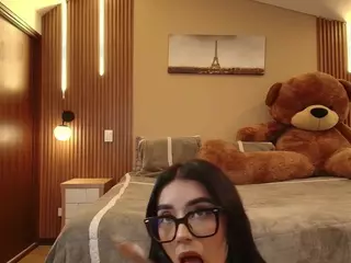 MAGIC-SCARLET's Live Sex Cam Show