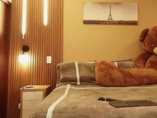 MAGIC-SCARLET's Live Sex Cam Show
