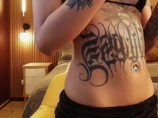 MAGIC-SCARLET's Live Sex Cam Show