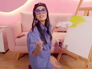 MAGIC-SCARLET's Live Sex Cam Show