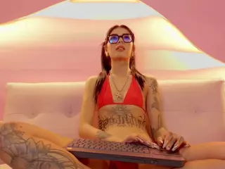 MAGIC-SCARLET's Live Sex Cam Show