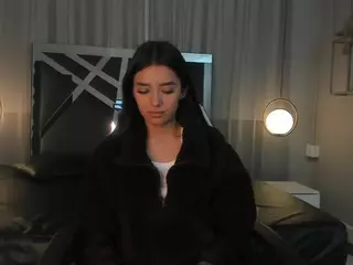 MAGIC-SCARLET's Live Sex Cam Show