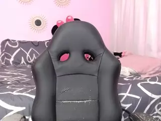 salo-uwu's Live Sex Cam Show