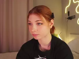 Emi's Live Sex Cam Show