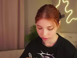Emi's Live Sex Cam Show
