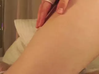 Emi's Live Sex Cam Show