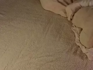Emi's Live Sex Cam Show