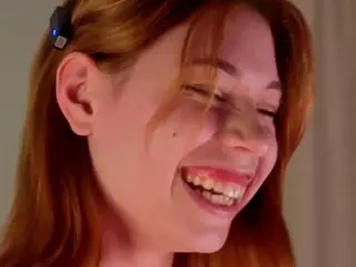 Emi's Live Sex Cam Show