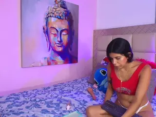 sophiie-smith's Live Sex Cam Show