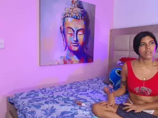 sophiie-smith's Live Sex Cam Show